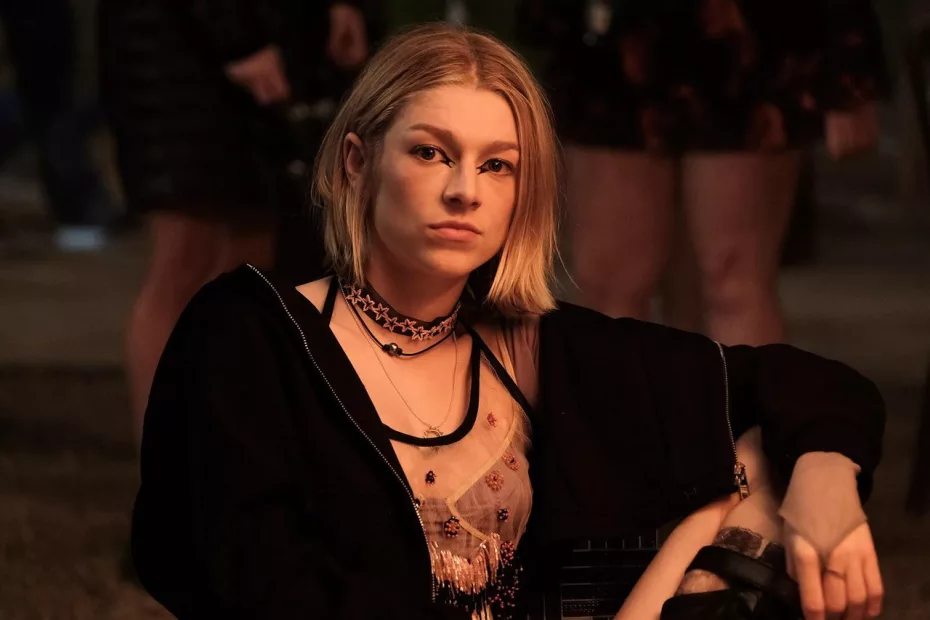 Is Hunter Schafer Trans ? The Unvarnished Truth of Hunter Schafer