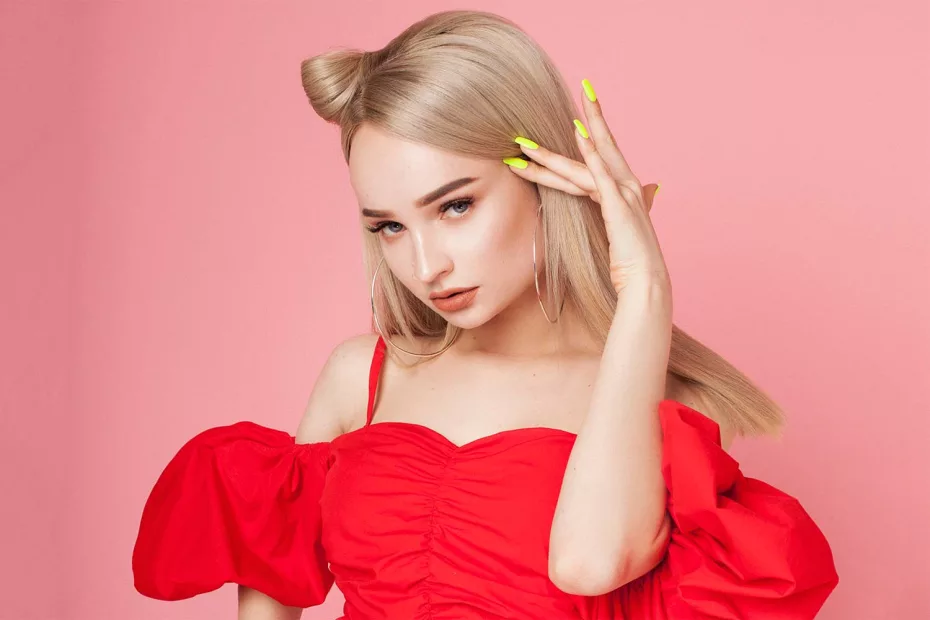 is kim petras transgender ?